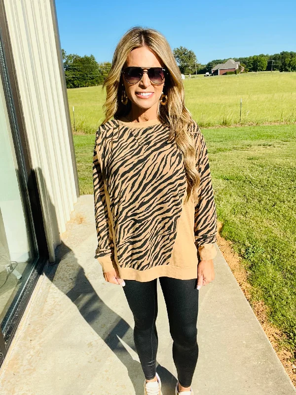 Quick Sale TAKE ME DOWNTOWN TOP