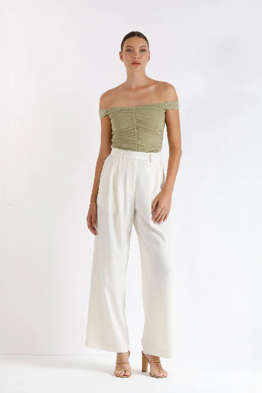 Limited Offer New Horizons Top