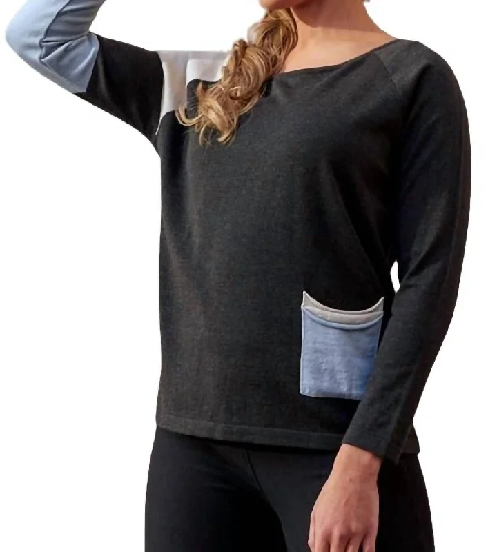 Weekend Deals to Make You Happy Color Block Scoopsweater In Coal Combo