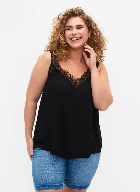 Limited Stock Zizzi Ali Vest in Black