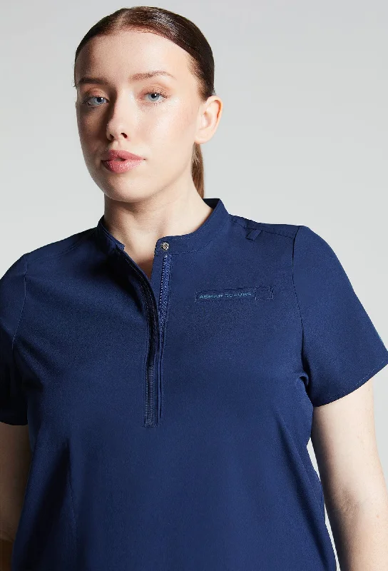 Weekend Discounts to Delight Susie 2 Pocket Scrub Top