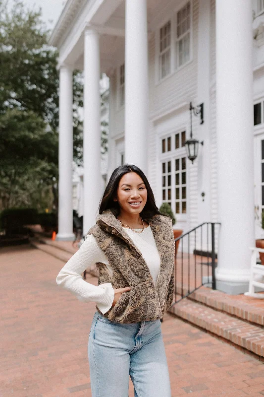 The Best Prices Fall Foliage Vest