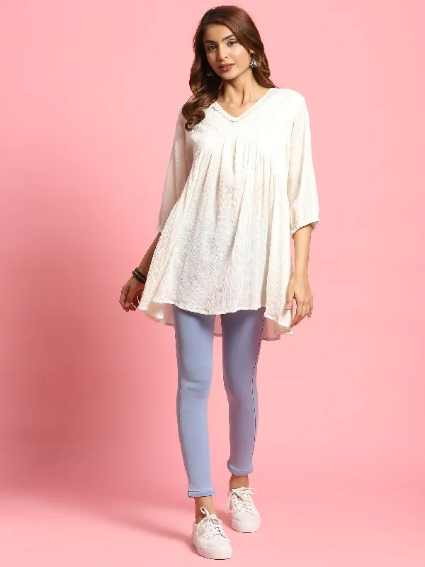 Weekend Offers That Shine Women White Solid Tunic