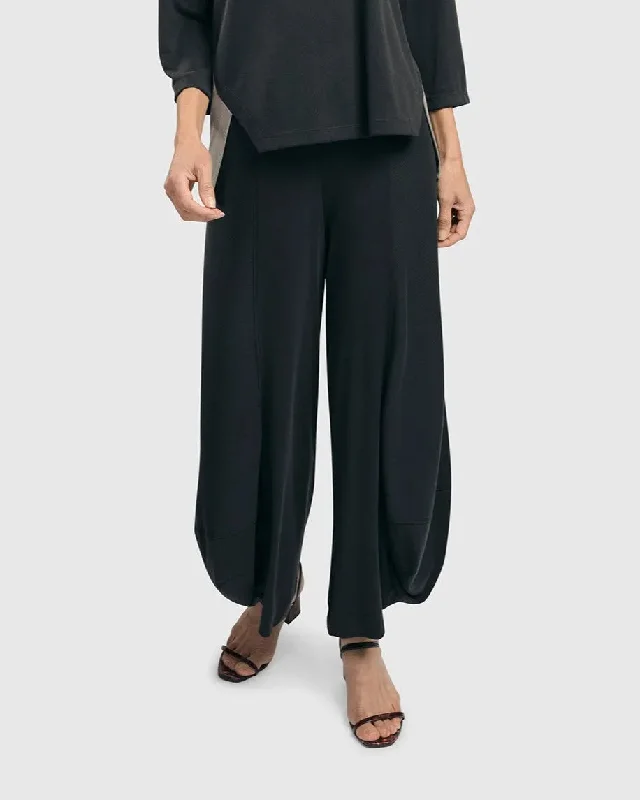 Make Your Weekend Count with Savings Essential Go-To Punto Pants, Charcoal