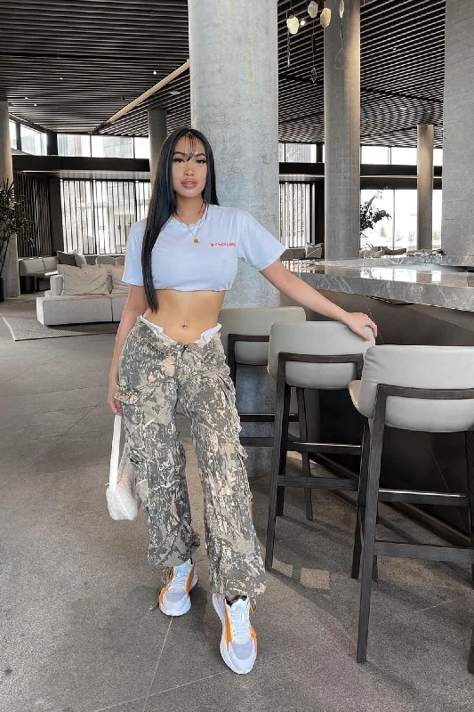 Weekend Discounts to Relish Hunter Camo Loose Fit Cargo Pants