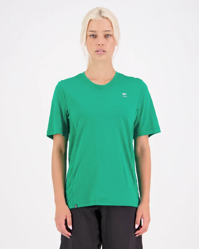 Great Bargains Tarn Merino Shift Tee - Pop Green