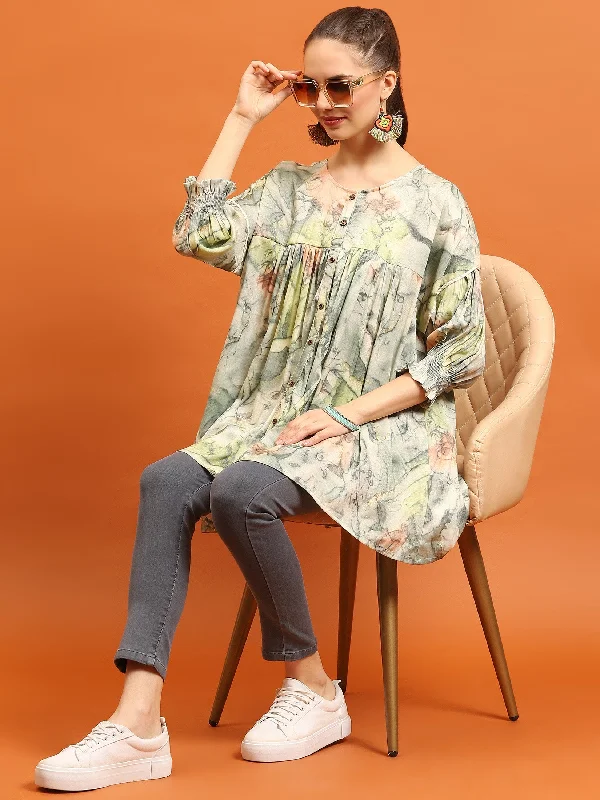 Markdown Madness Women Green Abstract Boxy Fit Tunic