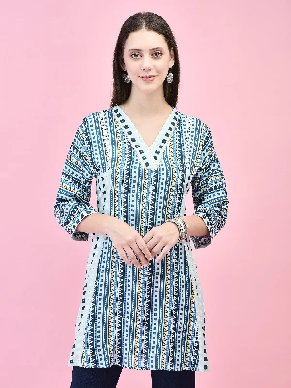 Big Discounts Women Liva (Rayon) Blue Geometric Print Tunic