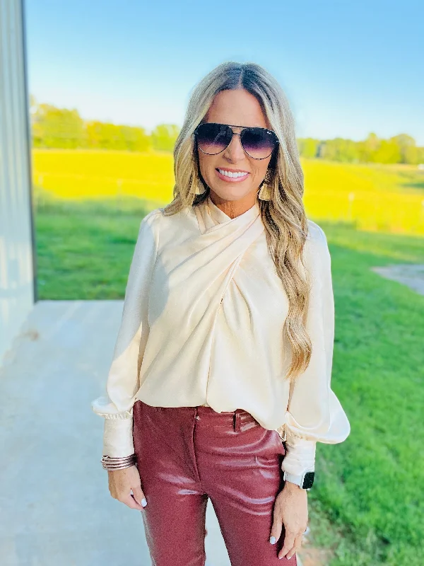 Celebrate the Weekend with Discounts BEST FIND TOP---RESTOCK ALERT !!