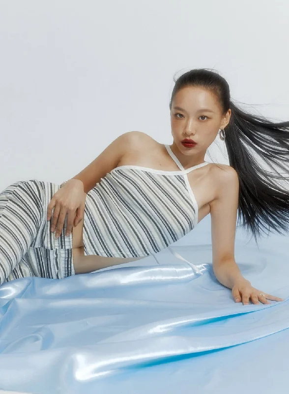 Online Specials Stripe Halter Crop Top IY422