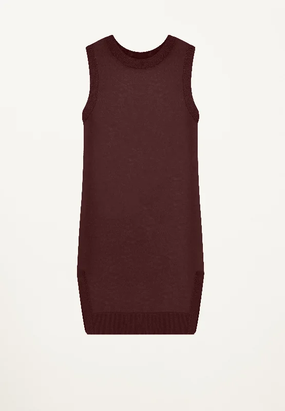 Shop the Weekend Away Sleeveless Tunic in Plum