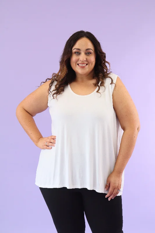 Instant Discount Riley Vest Top in Cream