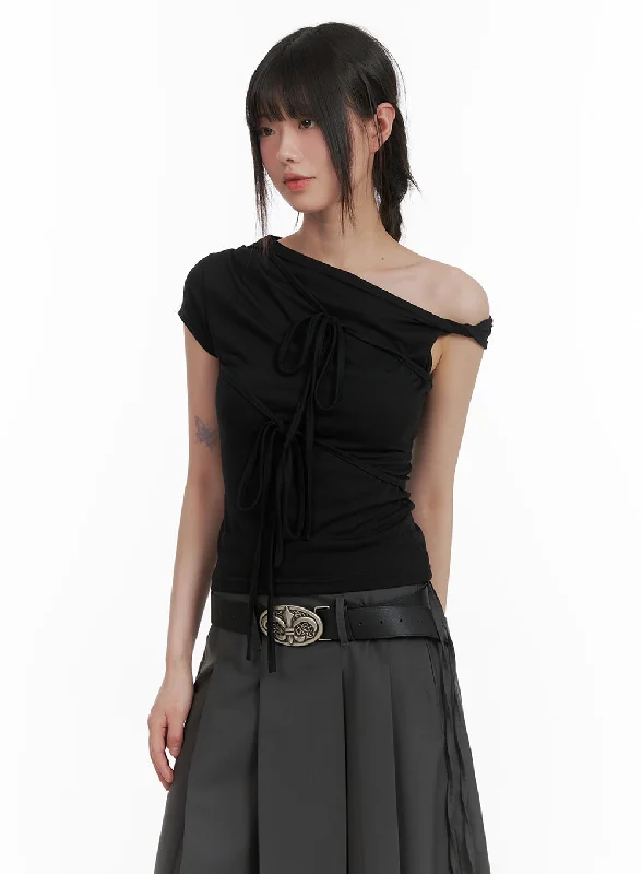 Closeout Sale Twisted Asymmetrical Neck Short Sleeve Top CA418