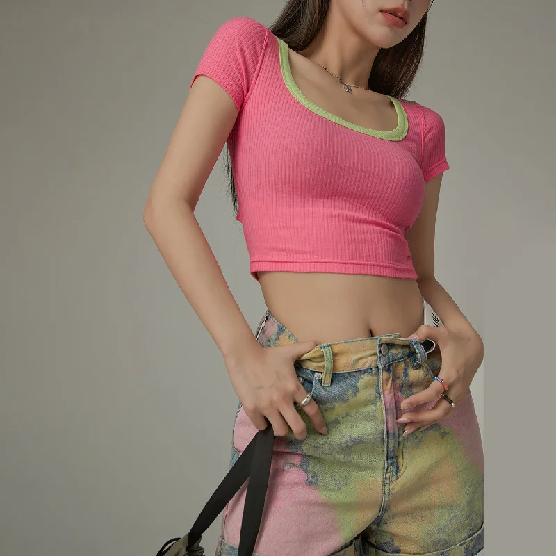 Discount Mania Basic U-Neck Color Matching Back Slit Slim T-Shirt