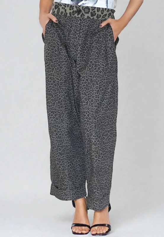 Savings Event ENERGY LEOPARD TROUSERS