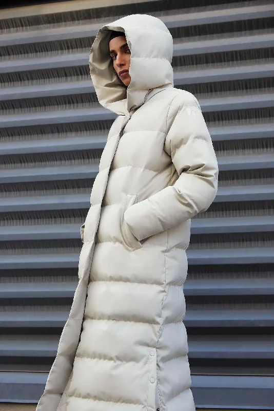 Mega Deal The Highland Long Puffer Coat in Light Greige