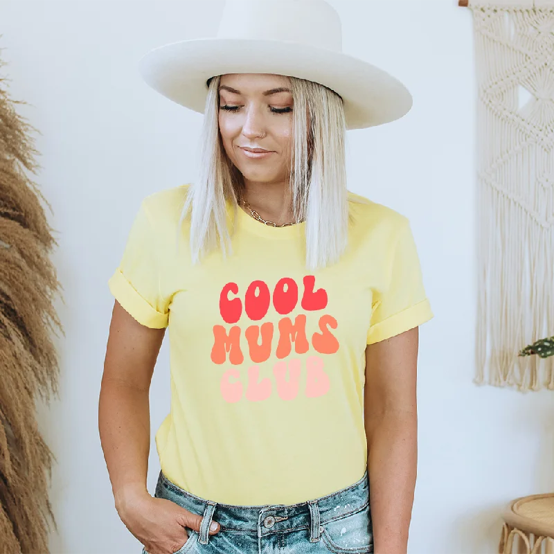 Early Access In The Groove - Cool Mums Club T-Shirt