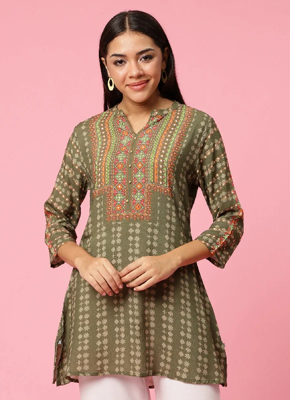 Weekend Offers That Delight Women Olive Geometric Printed Tunic