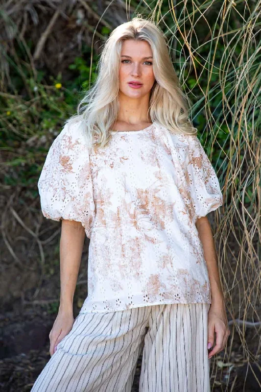 Weekend Discounts to Indulge In Botanical Top White / Caramel