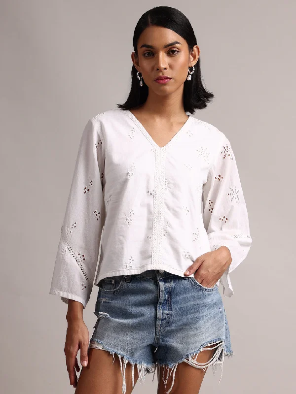 Weekend Savings Delight White Cotton Schiffli Regluar Top