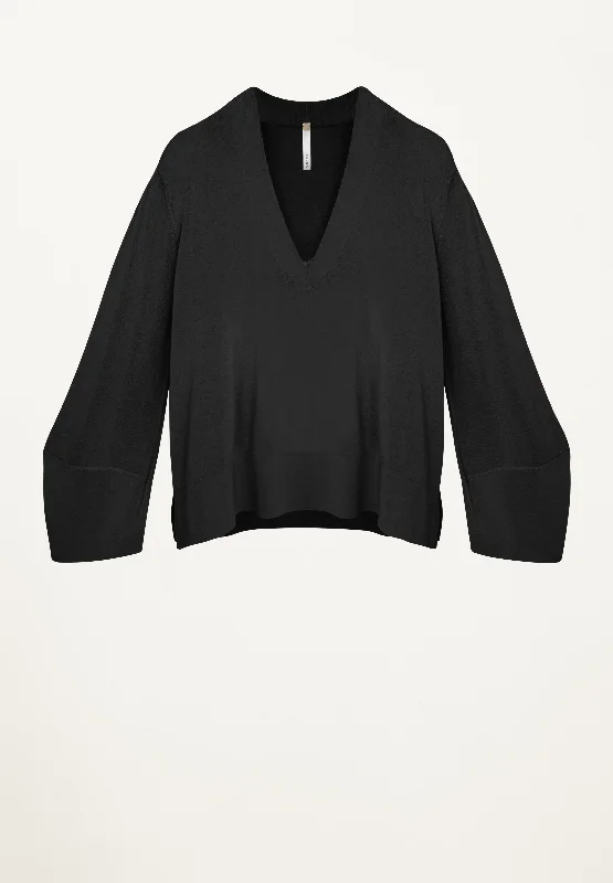 Fantastic Offers Kylie V Neck in Black