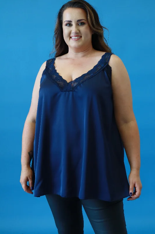 Huge Savings Jade Lace Trim Vest in Navy