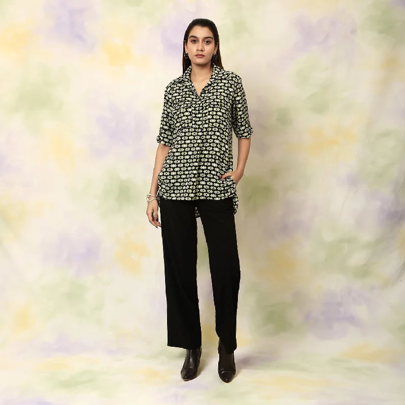 Don't Wait Geometric Classic Collared Shirt