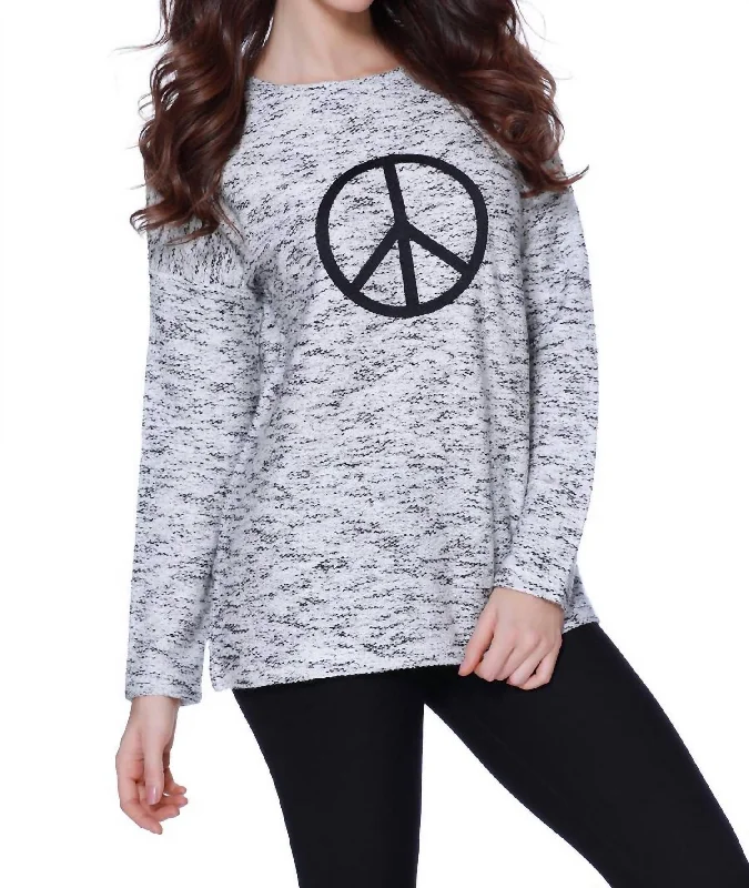Savings Soar This Weekend Peace Pullover In Blackwhite (A/s)