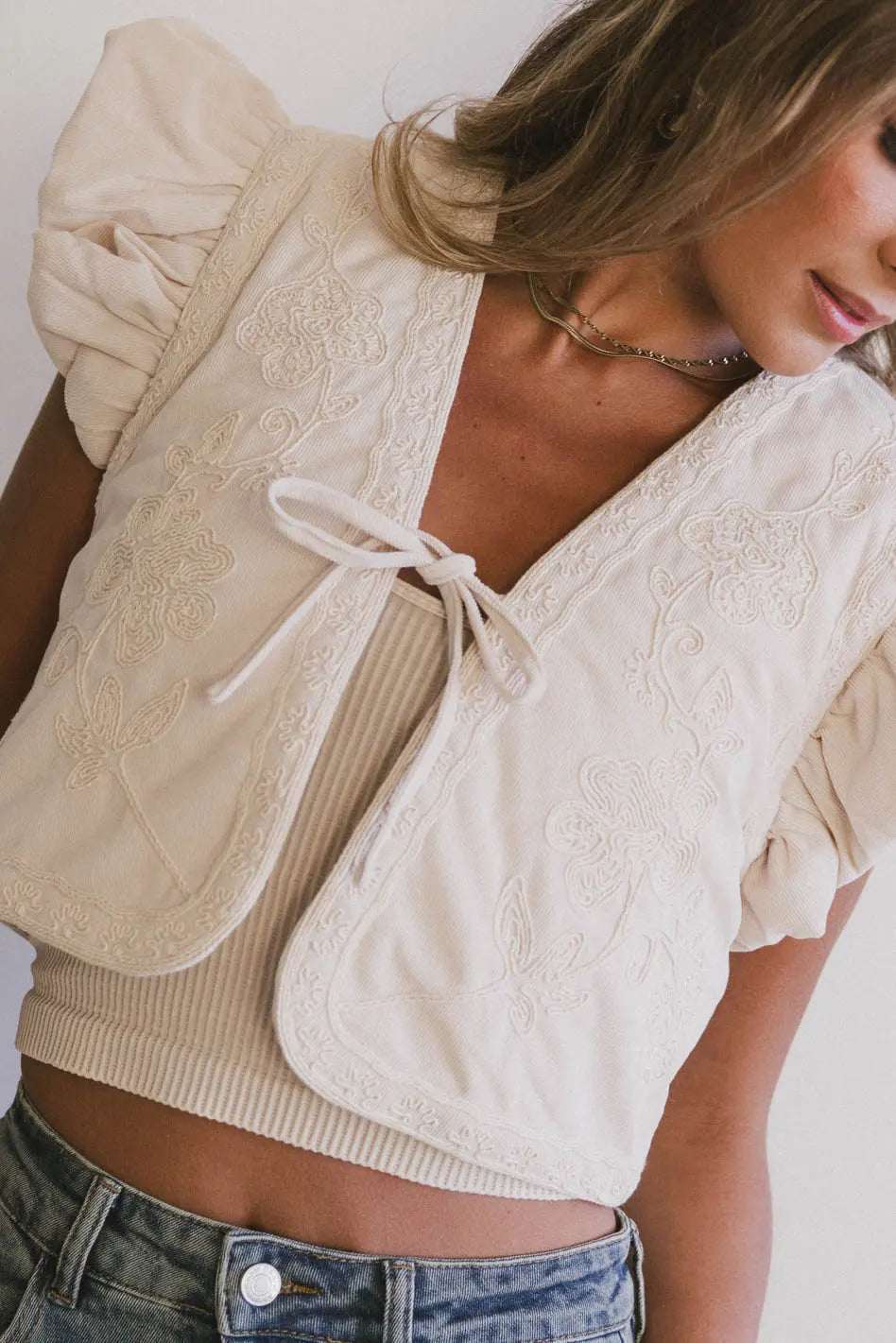 Early Bird Discount Damaris Embroidered Vest in Ecru