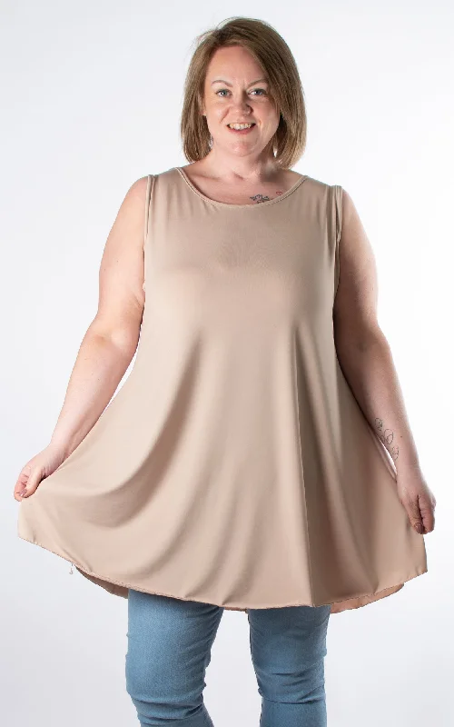 Unwind with Weekend Discounts Harper Vest | Biscuit
