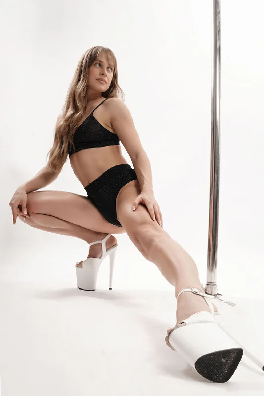 Big Deal Ivy black pole top
